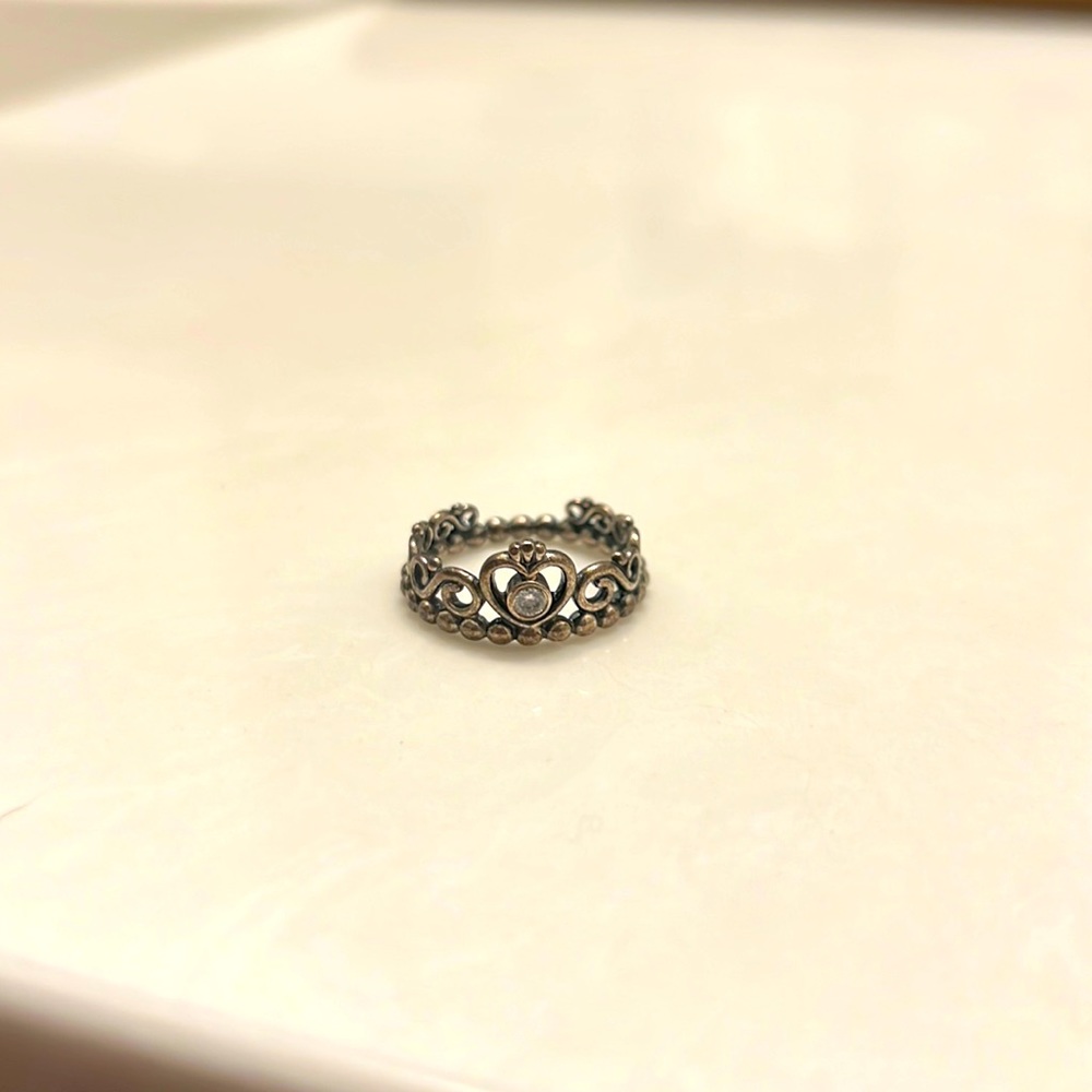 Pandora Princess ring